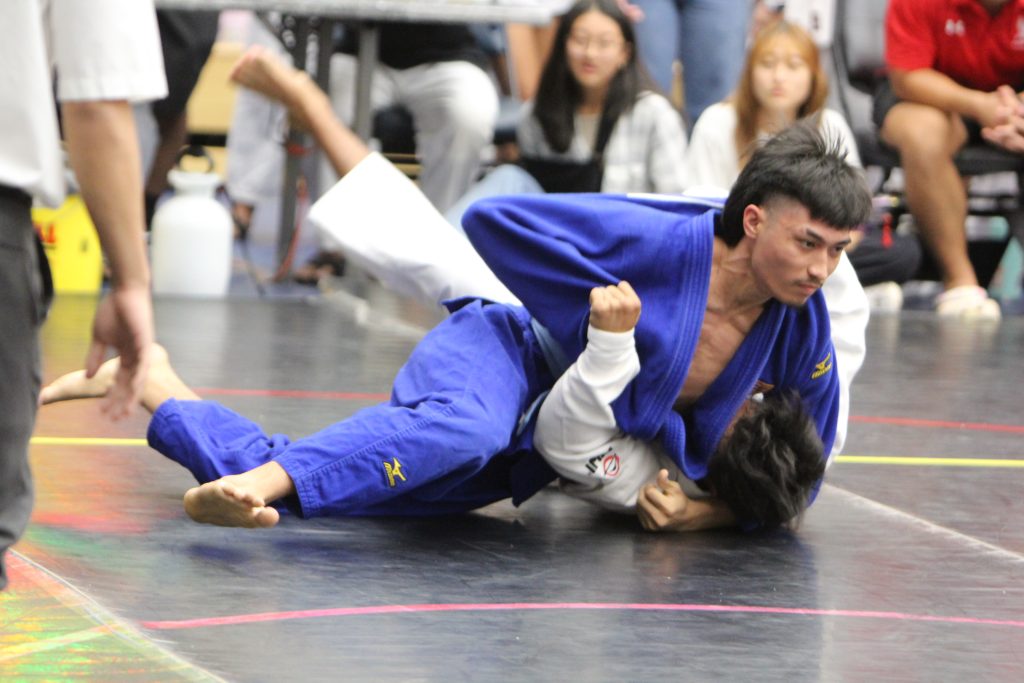 Pearl City’s Ryley Puahala true OIA champion at 161 lbs., captures second in a row OIA championship crown