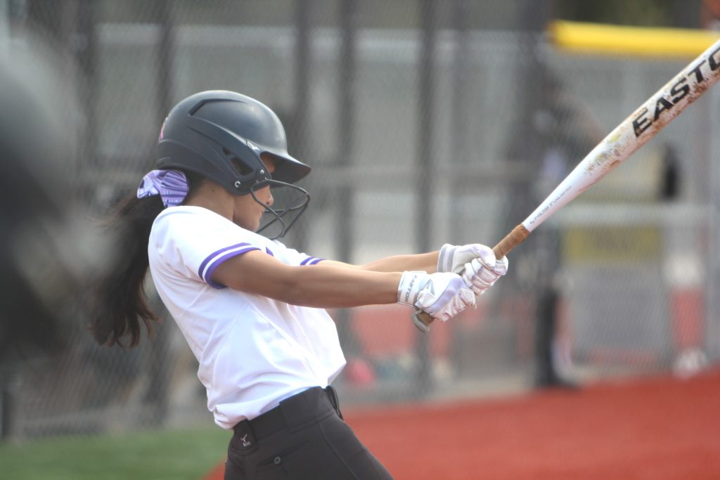 PEARL CITY BEATS LEILEHUA 25-15 (F/6) IN OIA WESTERN DIVISION I JUNIOR VARSITY SOFTBALL