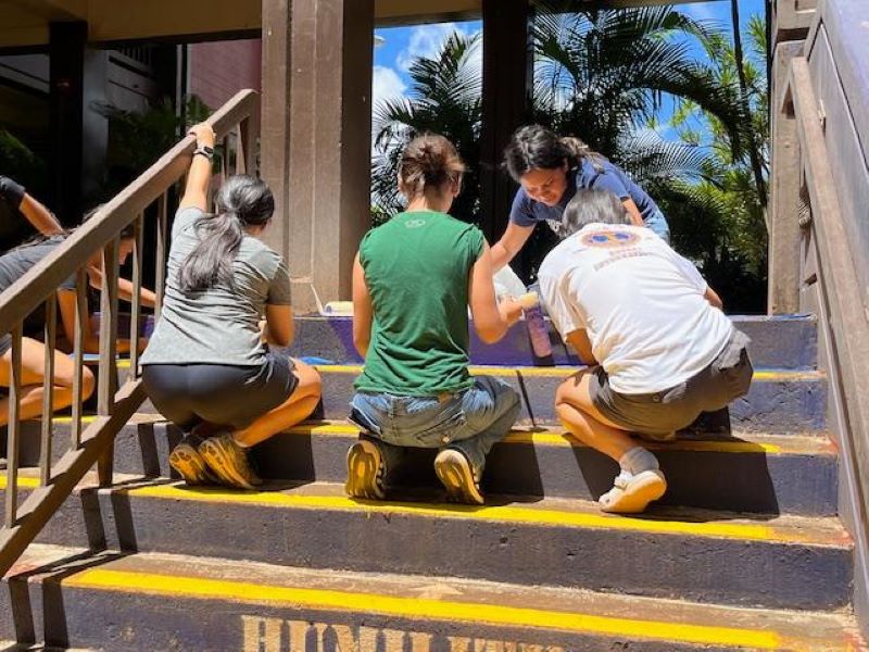 Pearl City High School Rotary Interact Club brightens the Spirit and Pride of "The Mike" to kick off 2025-2026 service projects