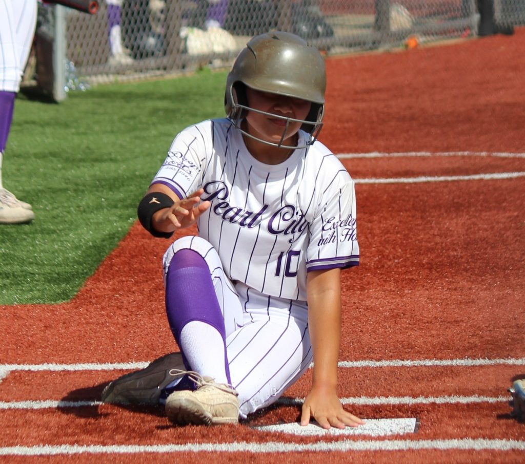 W4 Pearl City Lady Chargers vs. E5 Kailua Lady Surfriders in First Round of OIA Division I Softball Championship Playoffs
