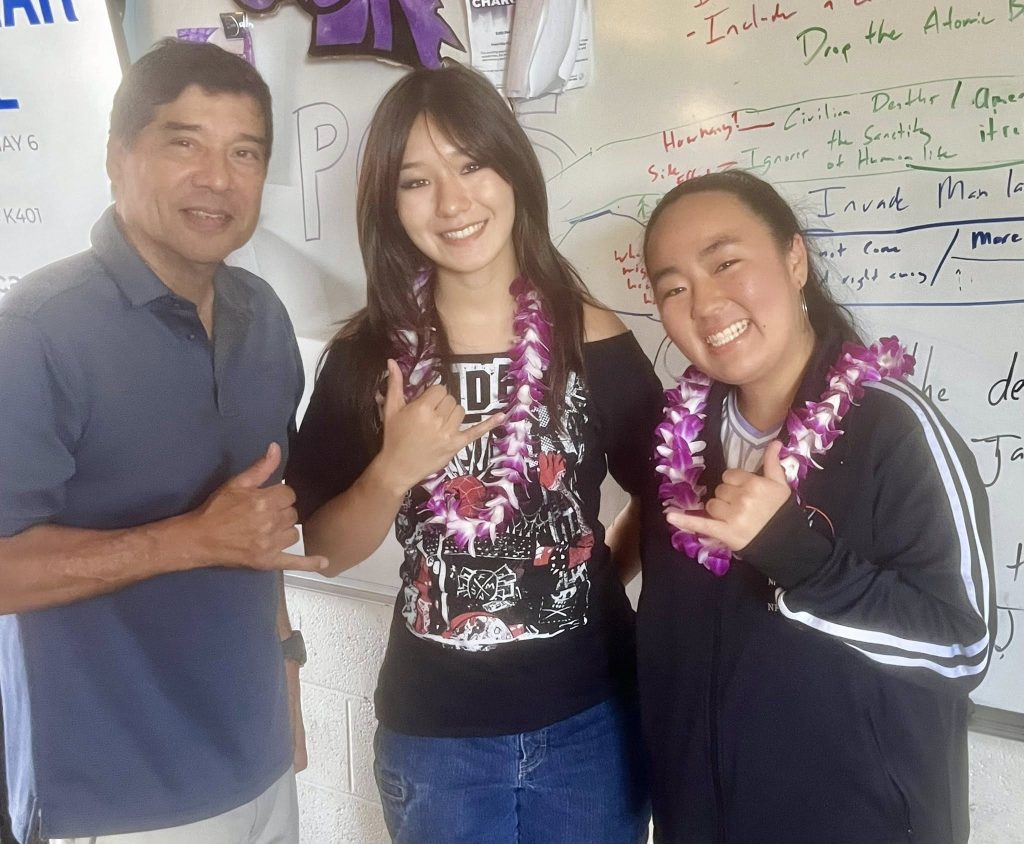 Pearl City High School Interact Club holds final club lunch meeting for 2025-2026 school year