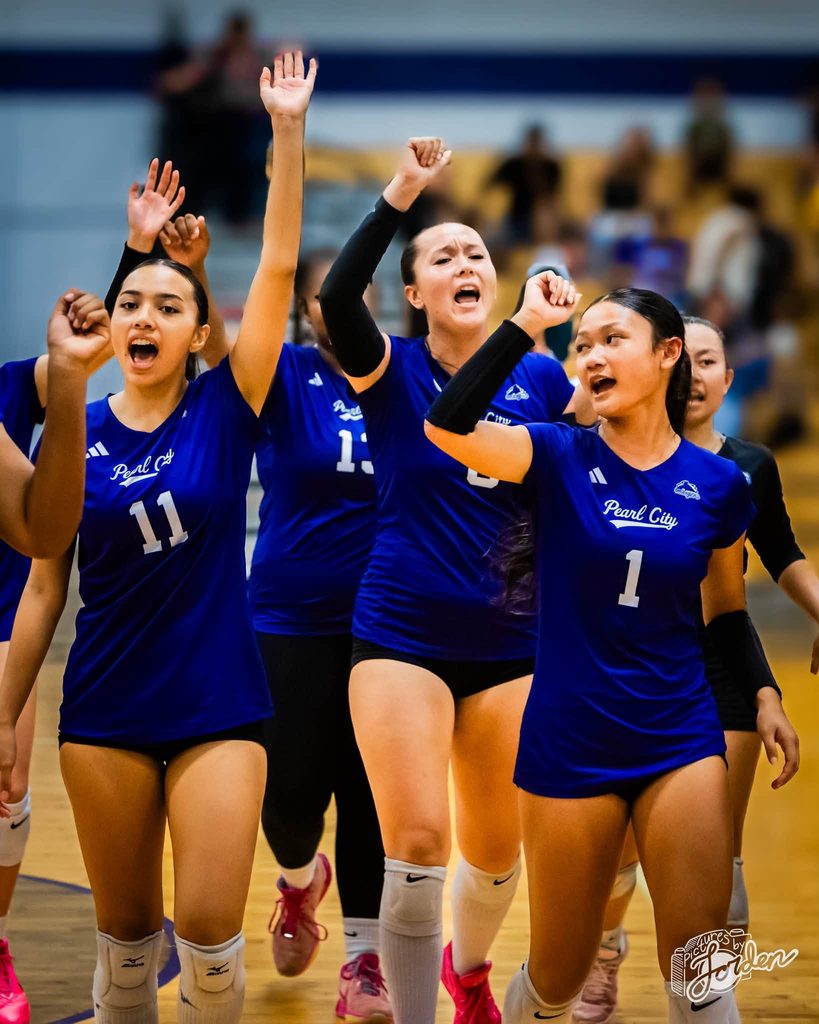 Pearl City Lady Chargers move above .500 in league standings after defeating Kapolei Lady Hurricanes 3-1