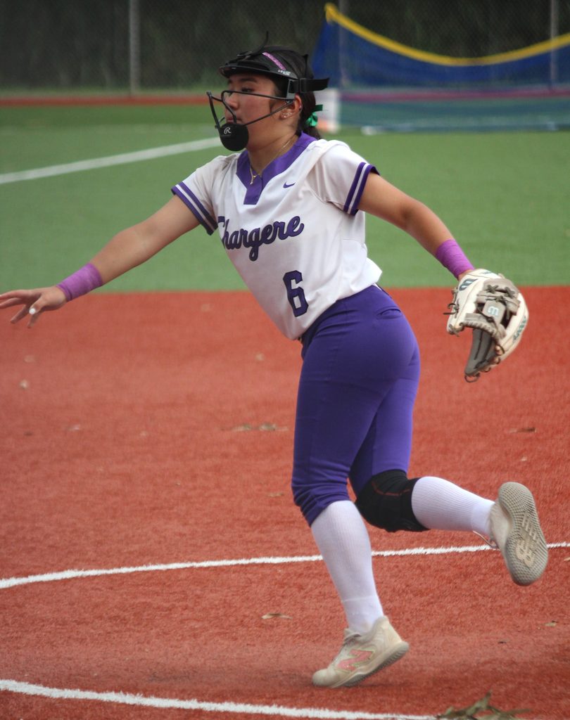 Pearl City over Leilehua 10-3 in OIA Junior Varsity Softball