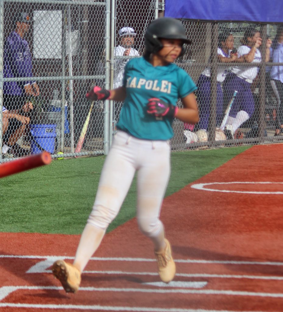 Kapolei outscores Pearl City 14-13 in a OIA Western Division JV Softball battle at Pearl City High School