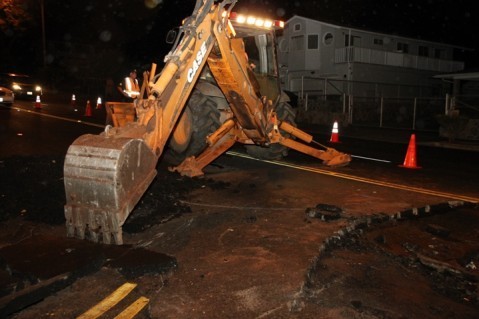 Water Main Break repairs continue on Kaahumanu Street in Pearl City