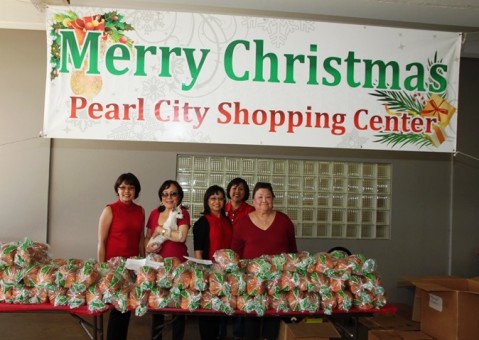 Christmas Punaluu Bakery goodies for Pearl City Shopping Center Merchants