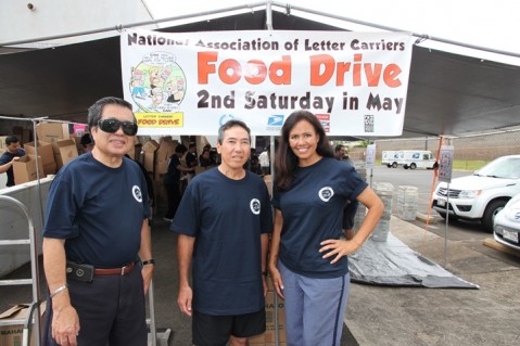 Pearl City community supports 26th Annual National Association of Letter Carriers Food Drive