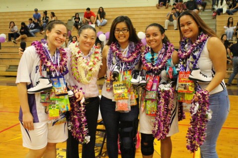 Lady Chargers bid Aloha to Senior Class | MyPearlCity