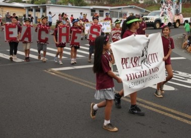 PEACHES food drive at Sunday's Pearl City Christmas Parade