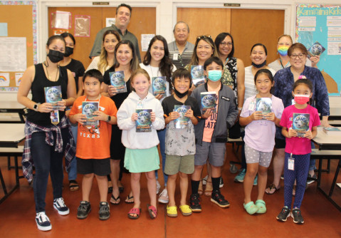 Rotary Club of Pearlridge welcomes 107 Kanoelani Elementary third graders to annual Dictionary 5000 “Free Dictionary” Project
