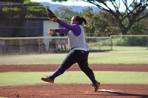 Bello pitches Mililani past Pearl City 5-3