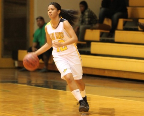 Angle pumps in 18 to lead Pearl City over Nanakuli 37-24