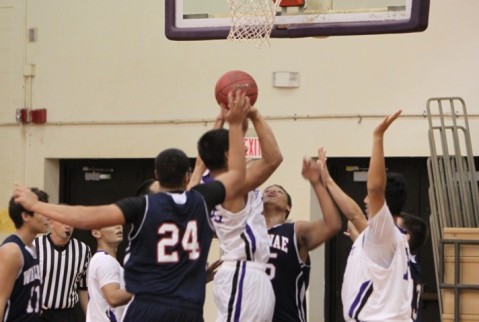 Pearl City over Waianae 54-30 in season opener