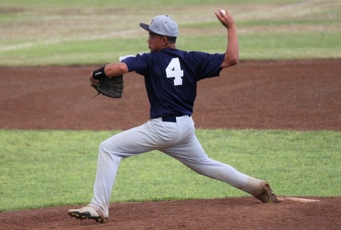 Pearl City runs past Hilo 11-5 to advance in Little League championship tournament