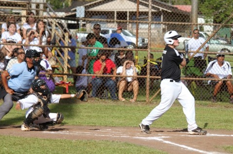 O'Blaney lifts Waipio over Pearl City 4-3 with game winning homer