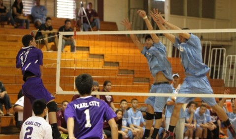 Pearl City loses first round state volleyball match to Baldwin 3-1
